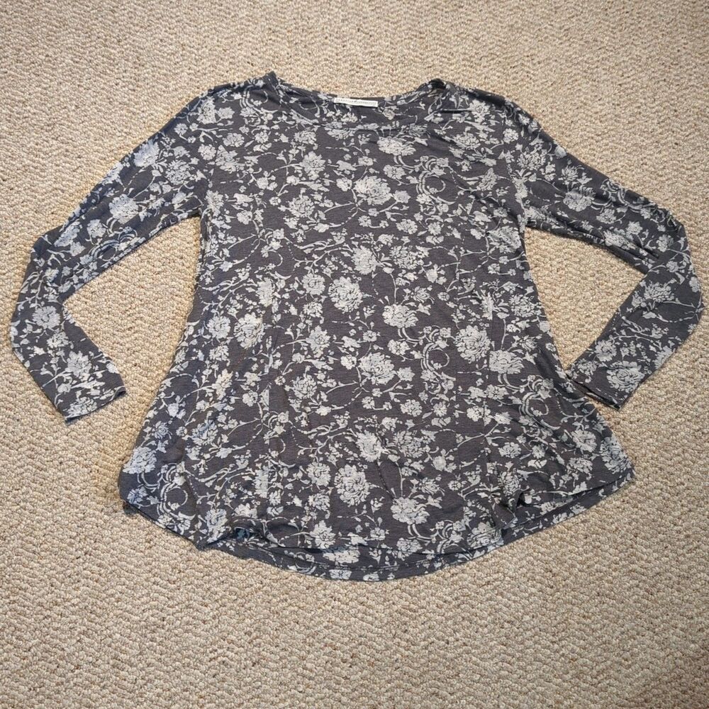 Peruvian Connection Garden T Shirt Top M/L Gray Floral Swing Boho Lightweight